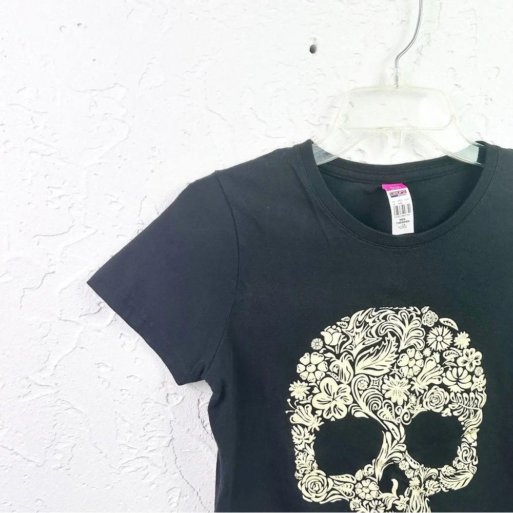 Black Mexico Skull Short Sleeve Fitted Vacation Graphic T-shirt Medium - Picture 3 of 5